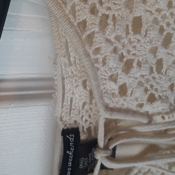 Y2K Crochet neckline Top w/ 3/4 split sleeves Lightweight Knit beaded tie - Picture 10 of 15